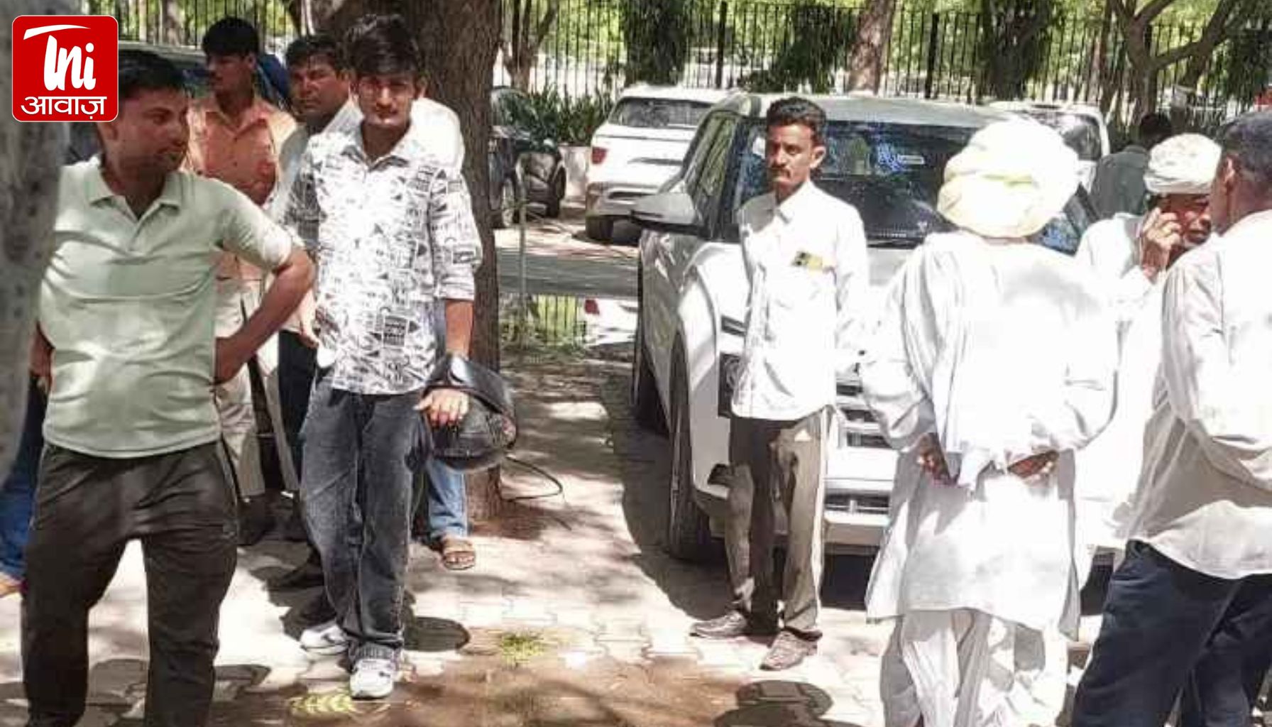 जयपुर में दिल दहला देने वाला कदम: बेटे को गोद में लेकर ट्रेन के आगे कूदी मां, ट्रैक पर बिखरे शवों के टुकड़े