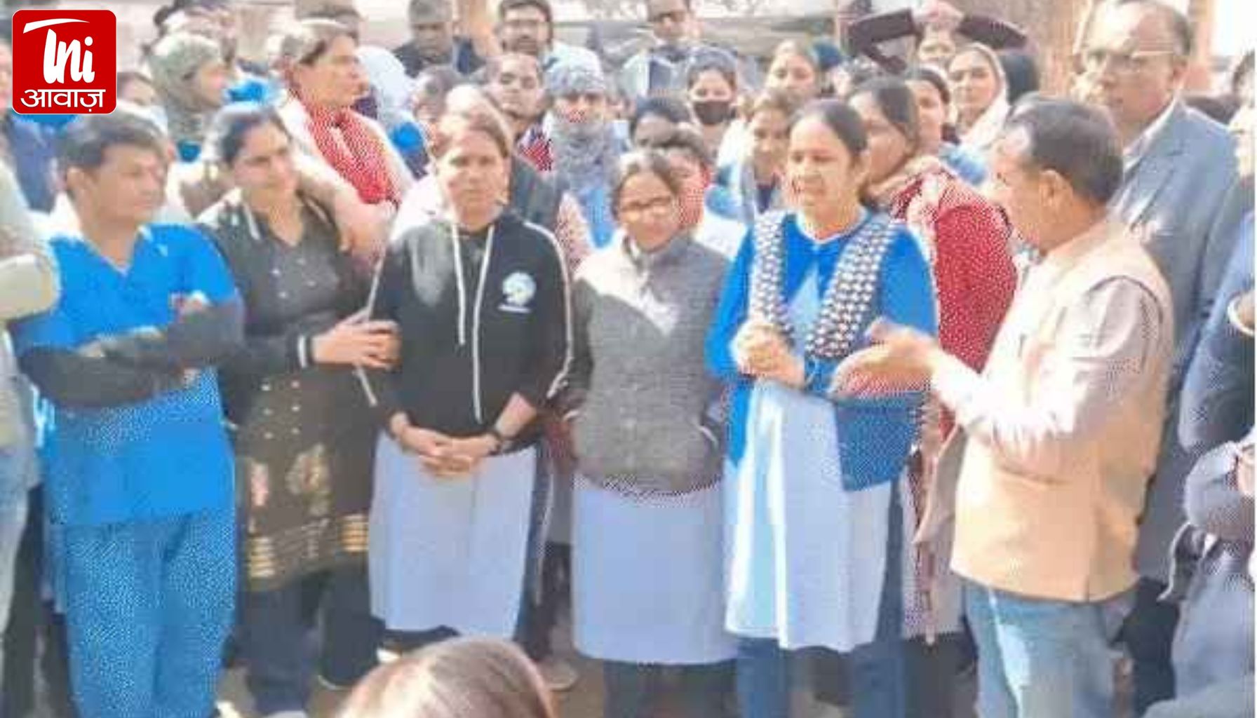 नर्स बोली– डॉक्टर ने गाली-गलौज कर हाथ मरोड़ा, SK हॉस्पिटल में पार्किंग विवाद पर उबाल