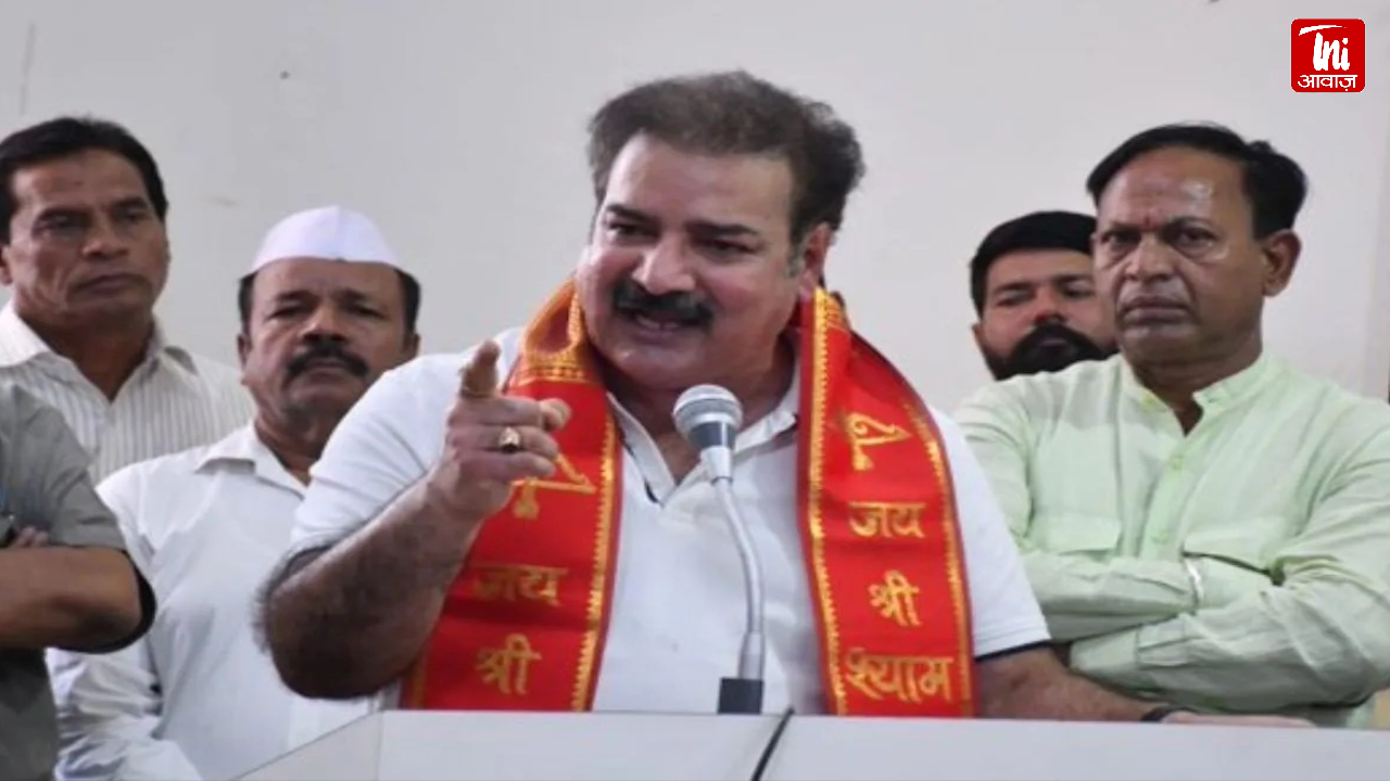 जयपुर में रेशु गुप्ता मामला गरमाया, कांग्रेस का कलेक्ट्रेट पर प्रदर्शन, सरकार पर लापरवाही के गंभीर आरोप