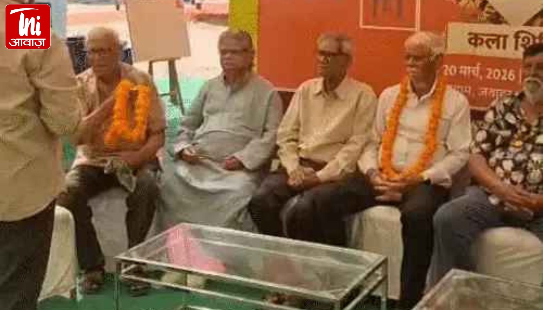 जब कूंची छोड़ कपड़े से बनी पेंटिंग: आर. बी. गौतम की लाइव कला देख जयपुर में हैरान रह गए दर्शक