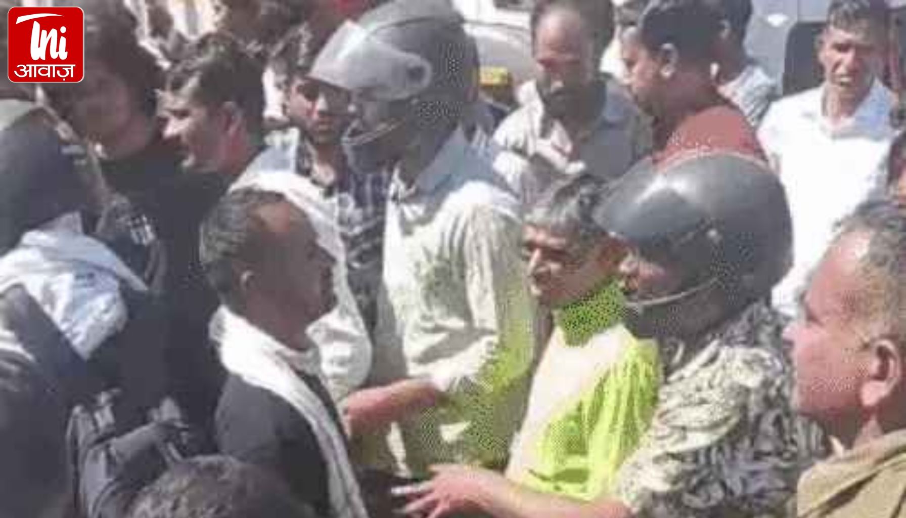 Jaipur Accident: RTO की उड़नदस्ता गाड़ी ने बाइक सवार को मारी टक्कर, युवक गंभीर घायल; गुस्साए लोगों ने हाईवे किया जाम