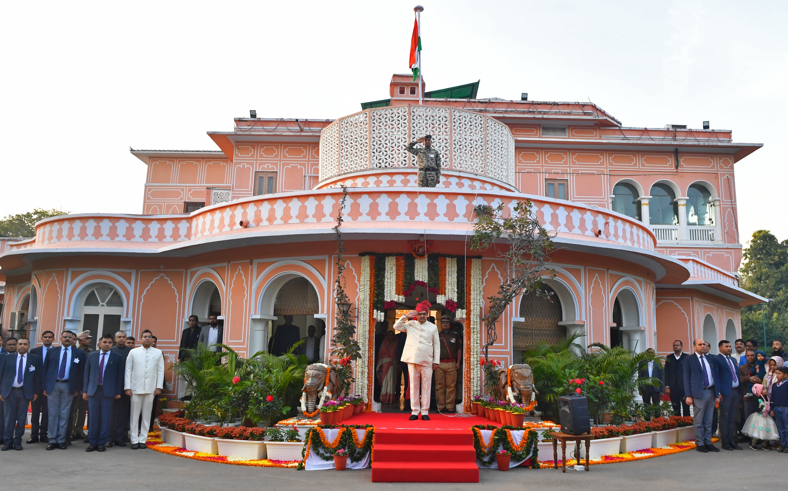 77वें गणतंत्र दिवस पर मुख्यमंत्री भजनलाल शर्मा ने फहराया तिरंगा, मुख्यमंत्री निवास पर हुआ गरिमामय आयोजन