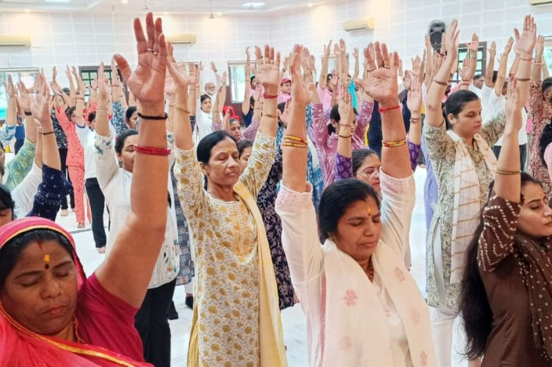 जयपुर में ‘6AM Experience Your City’ योग दिवस पर उमड़ा उत्साह, शहर बना हेल्थ हब