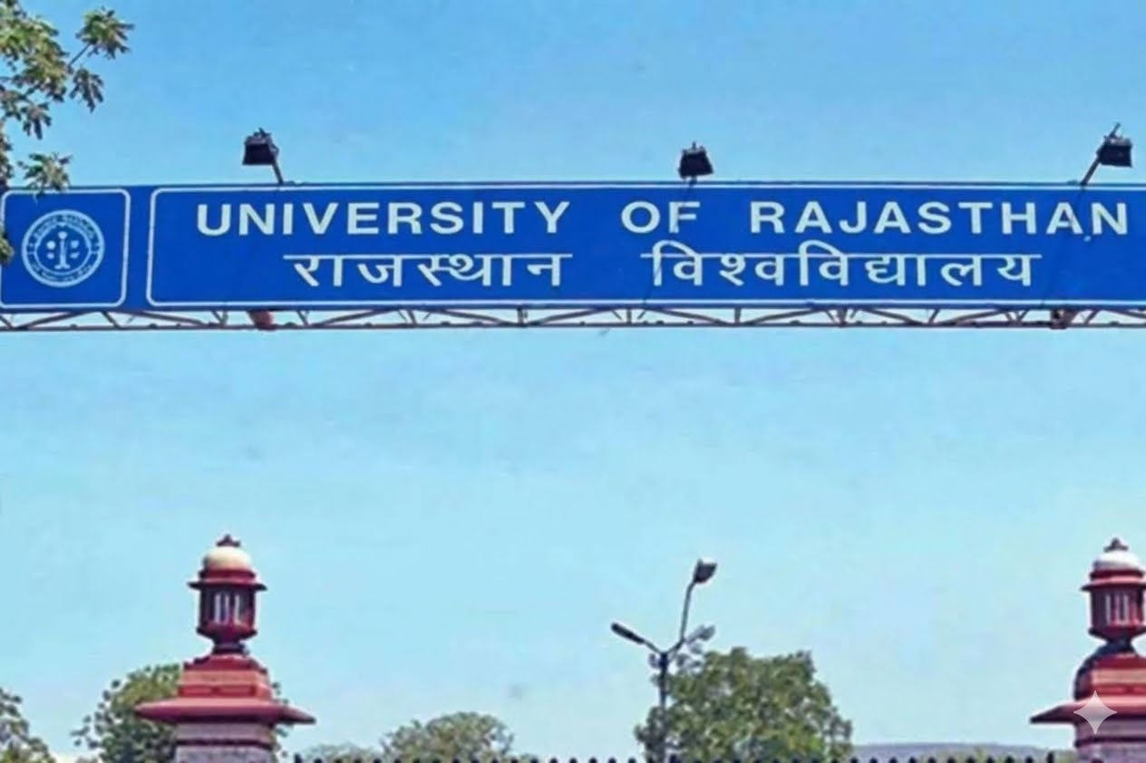 राजस्थान यूनिवर्सिटी में प्रश्नपत्र की जगह बांटी गई आंसर की, परीक्षा रद्द