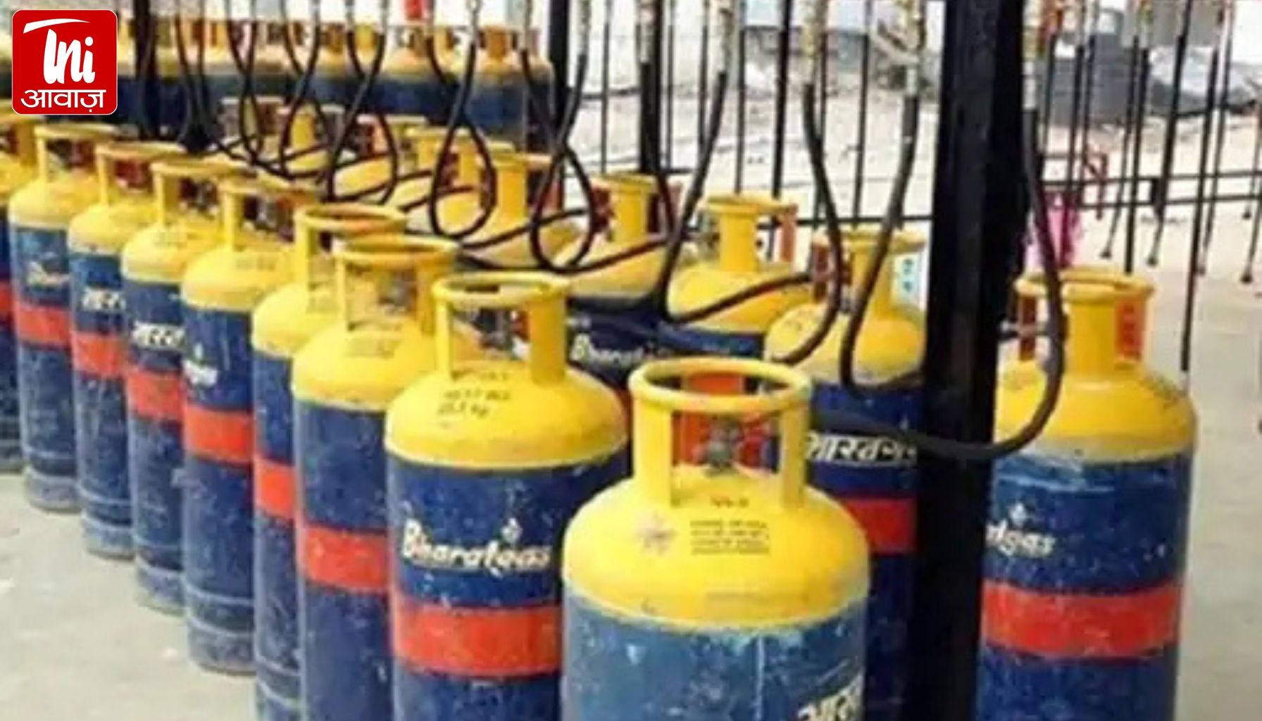 गैस सिलेंडर के दाम में आग: राजस्थान में कॉमर्शियल LPG 993 रुपए महंगा, छोटे सिलेंडर पर भी बड़ा झटका!