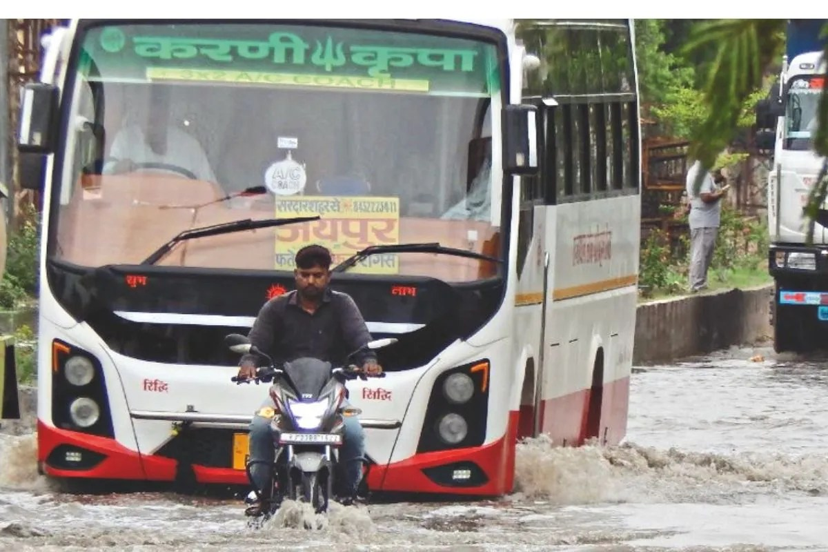 सीकर में प्री-मानसून बारिश से बदला मौसम, 3 इंच बरसात से जनजीवन प्रभावित