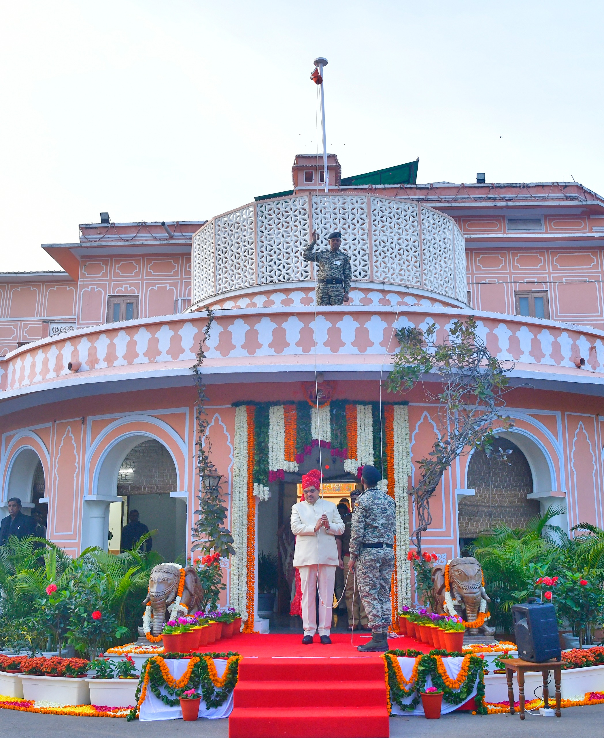 77वें गणतंत्र दिवस पर मुख्यमंत्री भजनलाल शर्मा ने फहराया तिरंगा, मुख्यमंत्री निवास पर हुआ गरिमामय आयोजन