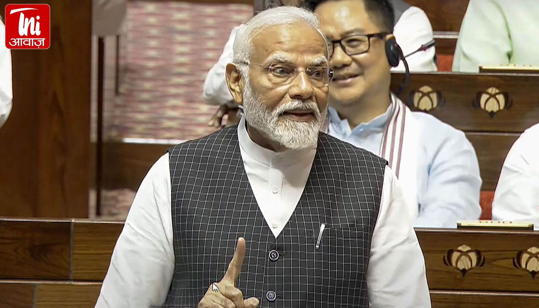 राज्यसभा में PM मोदी की स्पीच के दौरान विपक्ष का वॉकआउट: बोले– इनके दौर में डील का मतलब बोफोर्स था, आज डील देश का गर्व है