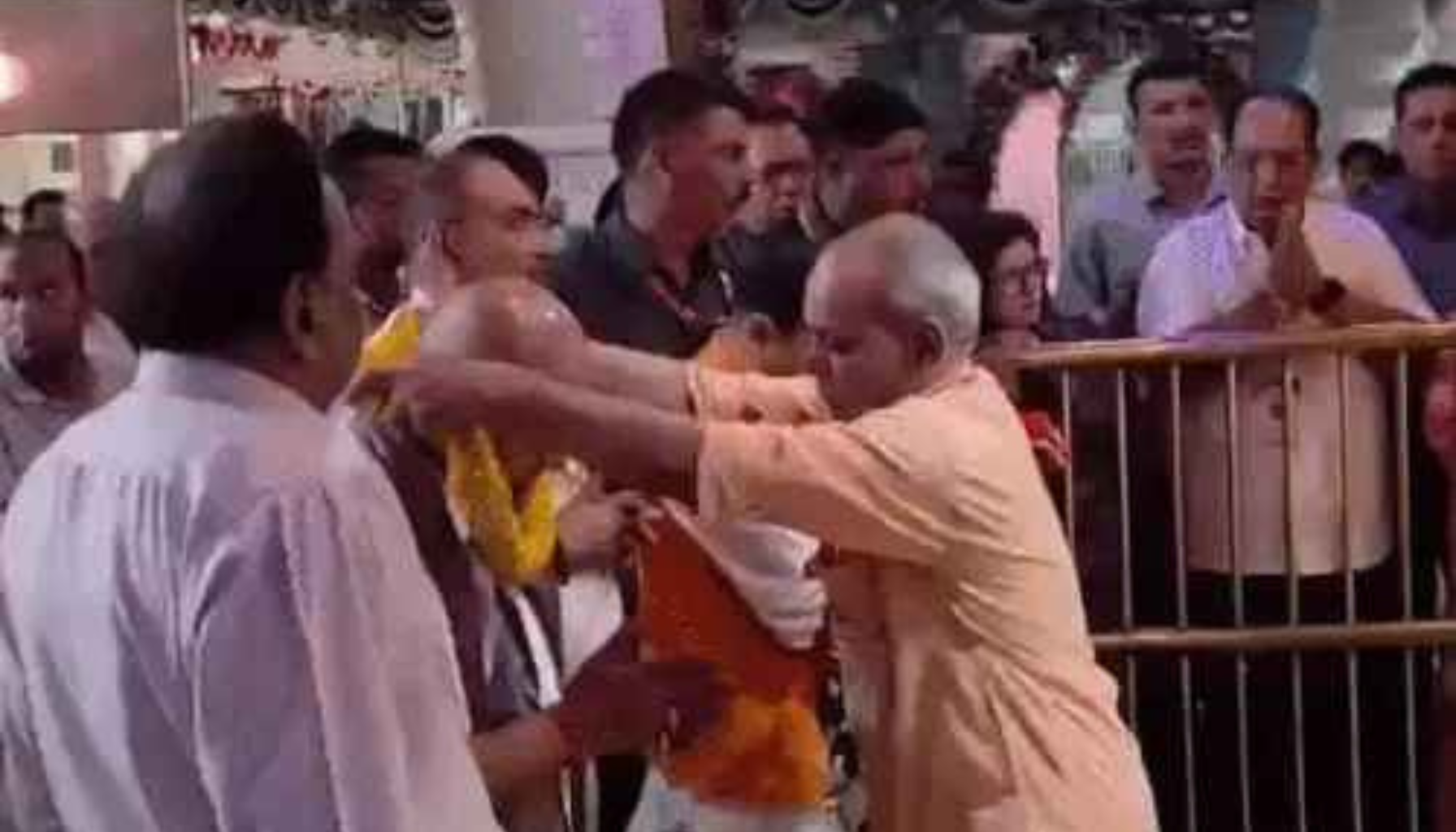 दौसा क्रिकेट में बड़ा बदलाव! कॉल्विन शील्ड ट्रायल में प्रोफेशनल खिलाड़ियों की एंट्री से बढ़ी टक्कर
