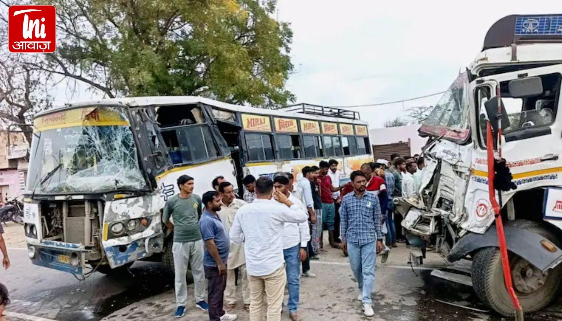 Rajasthan: रोडवेज बस के भीषण सड़क हादसे में 1 की मौत 10 बुरी तरह घायल, आमने-सामने टकराई बस और ट्रक