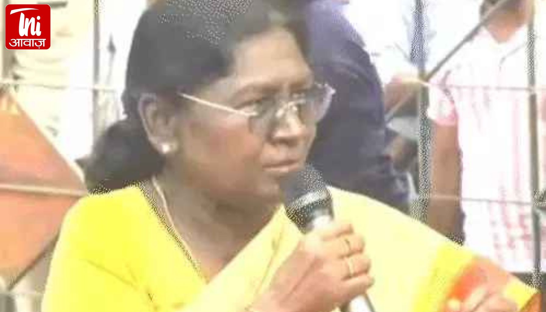 राष्ट्रपति दौरे पर बड़ा विवाद! प्रोटोकॉल चूक पर केंद्र सख्त, बंगाल सरकार से मांगी गई रिपोर्ट