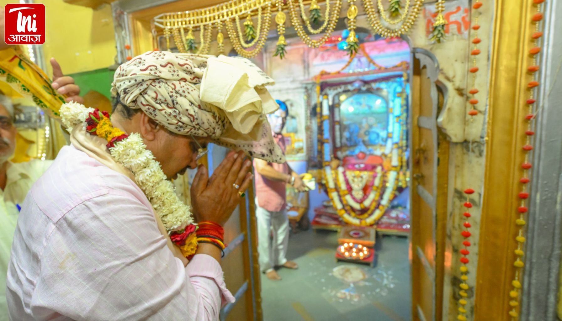 मुख्यमंत्री भजनलाल शर्मा ने सांगा बाबा सहित विभिन्न मंदिरों एवं गुरुद्वारे में किए दर्शन