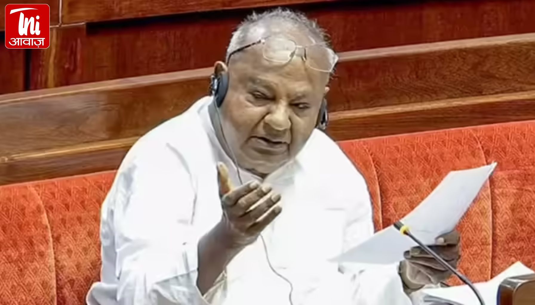 “‘जबरदस्ती की शादी, फिर तलाक’—देवगौड़ा का कांग्रेस पर बड़ा हमला, खरगे को दिया चौंकाने वाला जवाब”