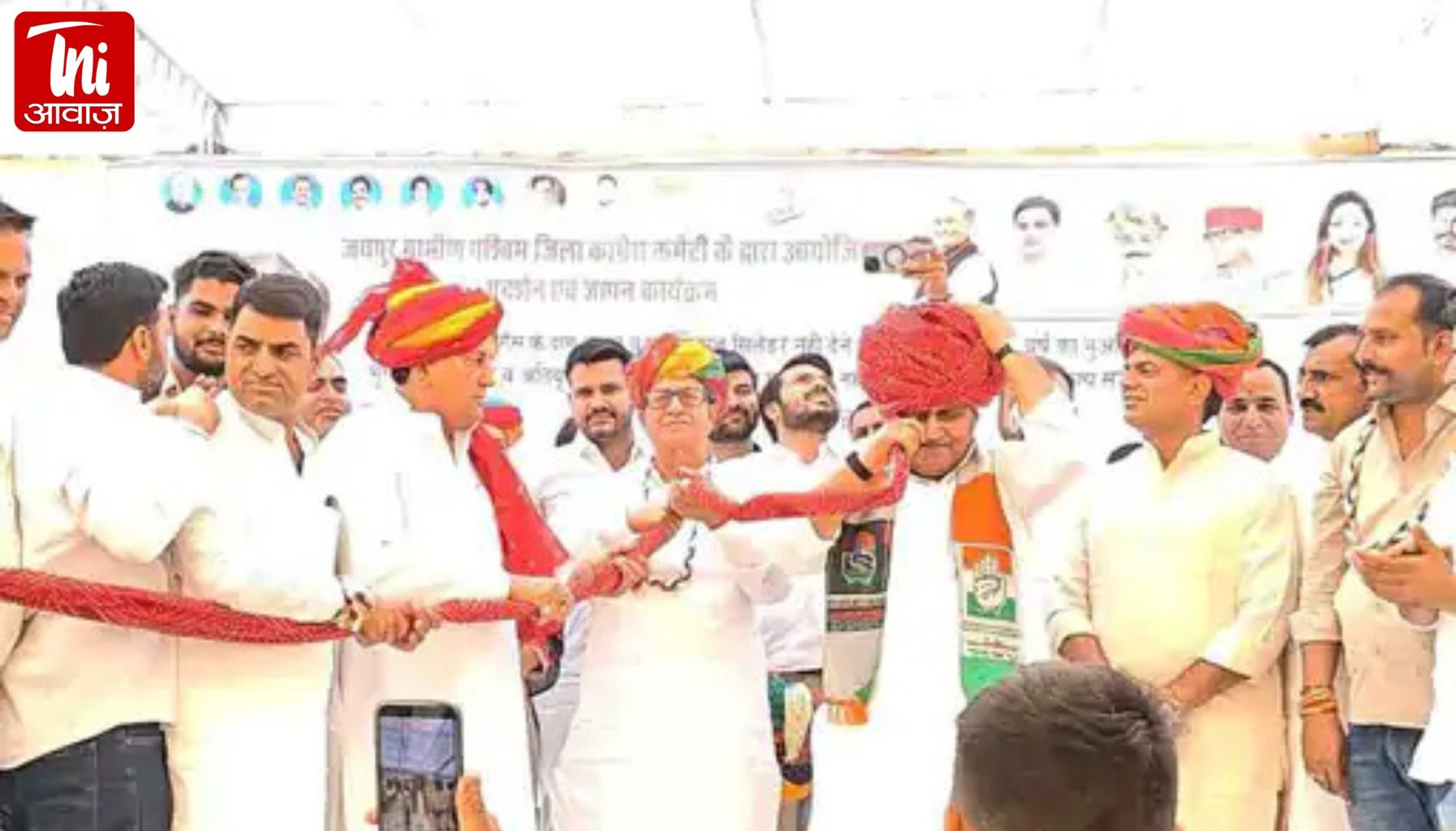 दूदू में कांग्रेस का जोरदार प्रदर्शन: गैस सिलेंडर और महंगाई को लेकर डोटासरा ने सरकार को घेरा