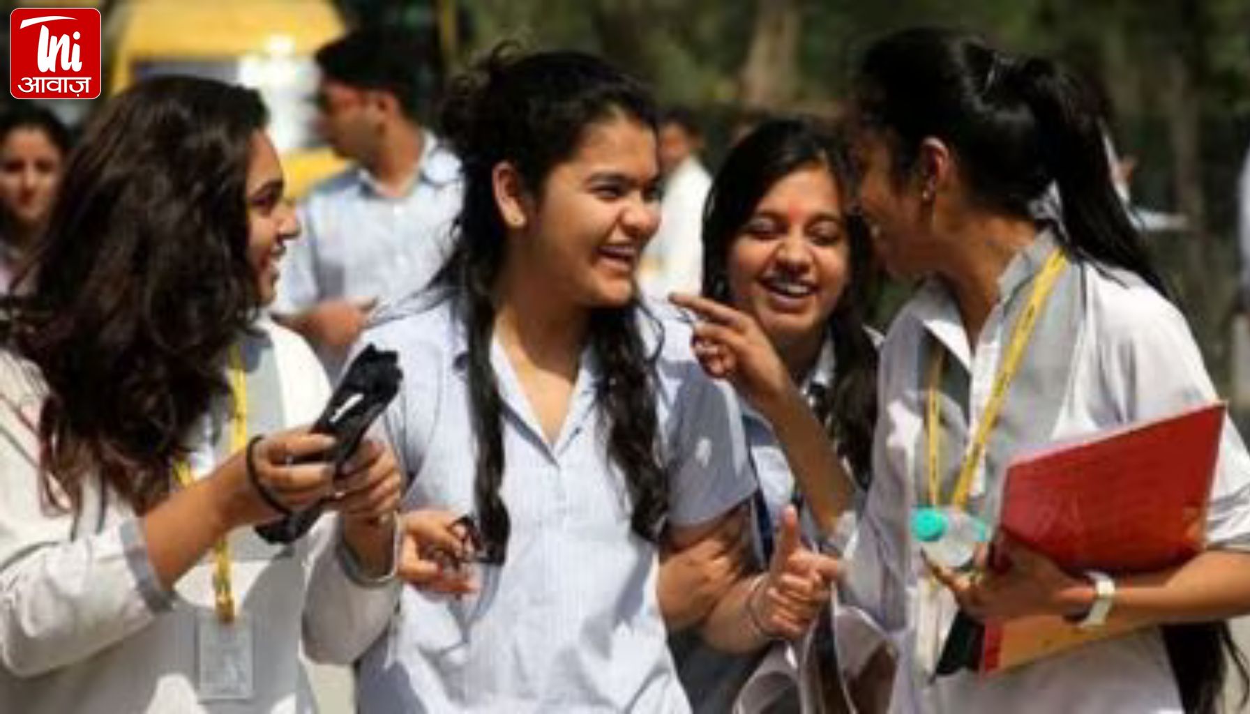 CBSE बोर्ड 10वीं-12वीं रिजल्ट 2025: 10वीं में 93.60% और 12वीं में 88.39% छात्र सफल, लड़कियों का बेहतर प्रदर्शन
