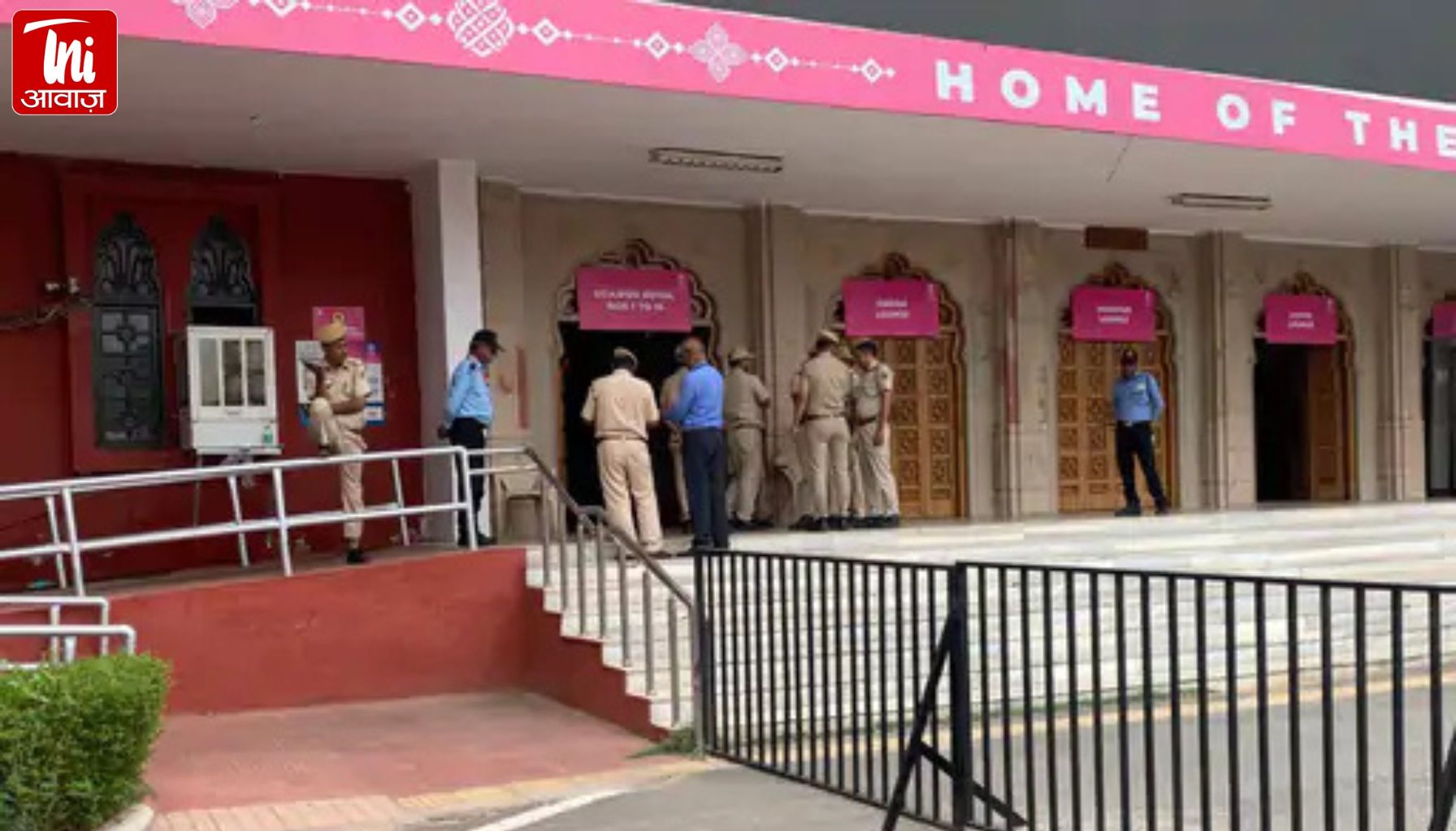 जयपुर के SMS स्टेडियम को उड़ाने की धमकी: पाकिस्तानी स्लीपर सेल का दावा, ऑपरेशन सिंदूर का अलर्ट