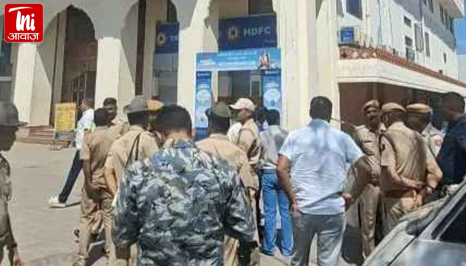 सीकर पासपोर्ट ऑफिस को बम से उड़ाने की धमकी! मॉल खाली कराया, जयपुर से बुलाया गया बम निरोधक दस्ता