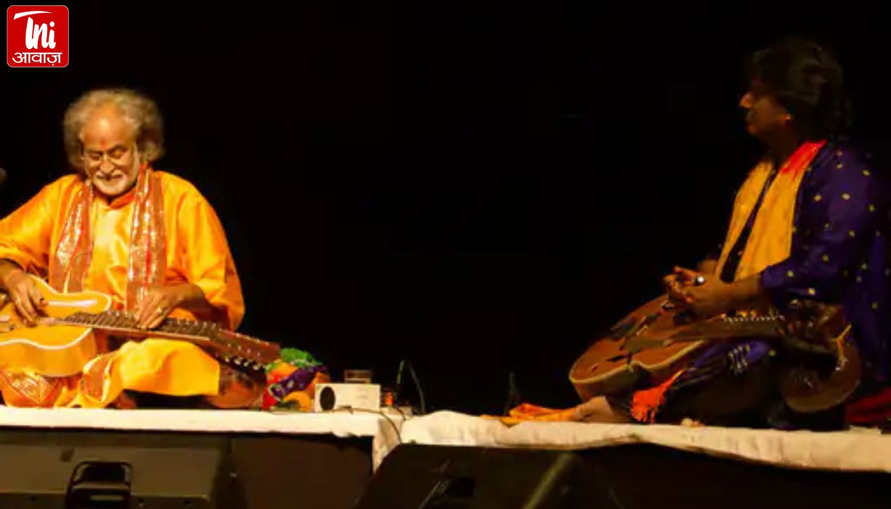 जयपुर में मोहन वीणा और सात्विक वीणा की जुगलबंदी ने किया श्रोताओं को भाव-विभोर