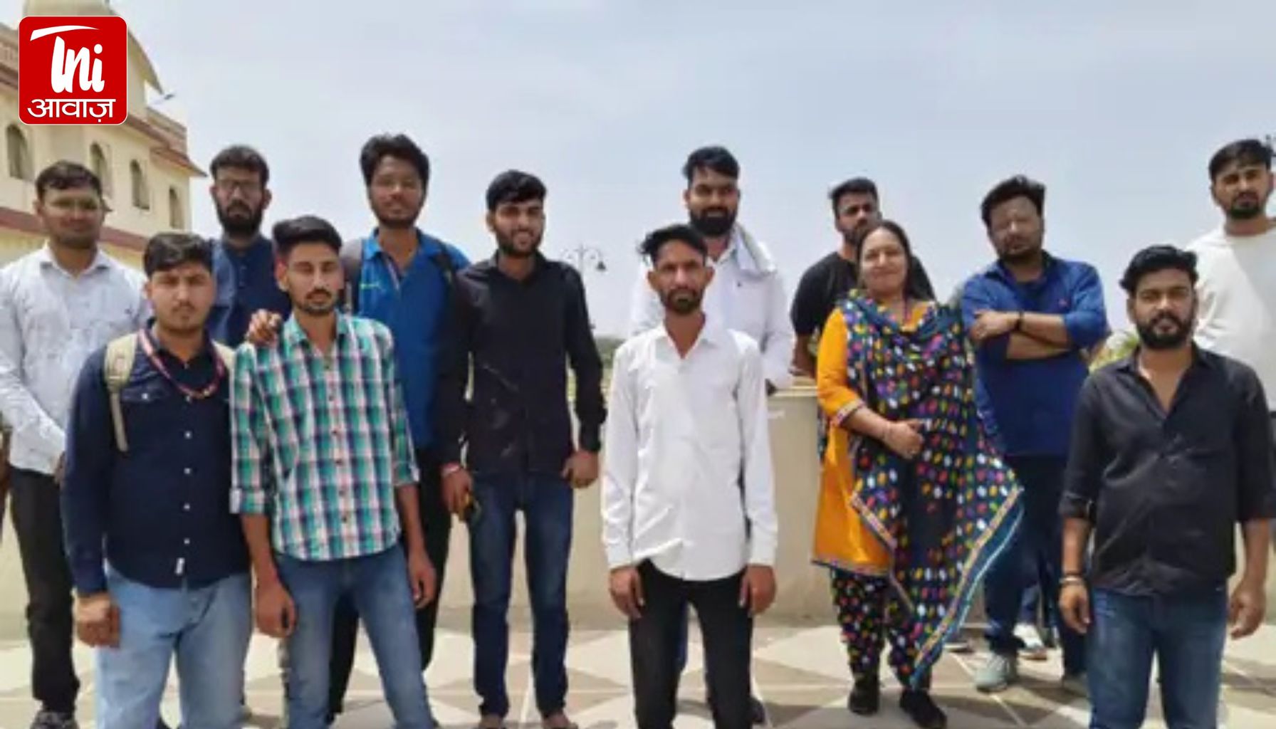 शेखावाटी यूनिवर्सिटी में MCA छात्रों का प्रदर्शन: पुस्तकालय में नहीं किताबें, लैब में बंद AC और खराब Wi-Fi