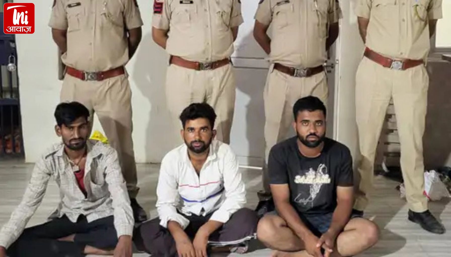 जोधपुर में अवैध बजरी खनन पर पुलिस का शिकंजा: पीछा कर पकड़े 2 डंपर, 3 आरोपी गिरफ्तार, JCB भी जब्त