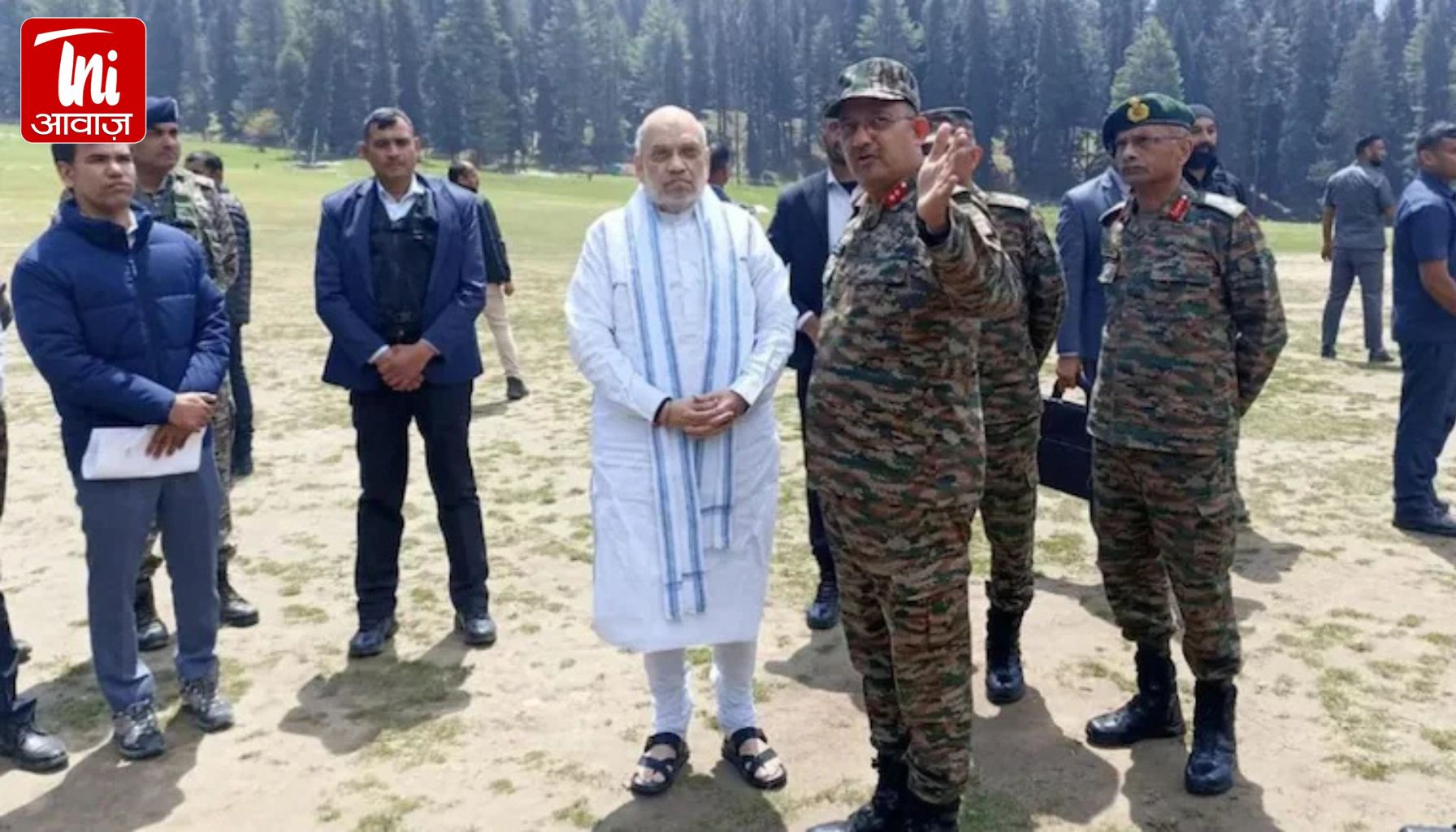 Pahalgam Terror Attack: पाकिस्तानियों पर बड़े एक्शन में सरकार, गृहमंत्री ने राज्यों के मुख्यमंत्रियों से की बात